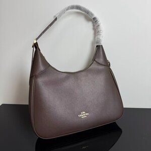 COACH Outlet Women's ELLA Shoulder Bag, Size: 35.5*32.5*6